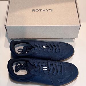 Rothy’s The RS01 Men’s Sneaker (Navy) - Size 7.5